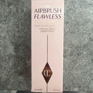 Charlotte Tilbury Airbrush Flawless Foundation - 4 Neutral